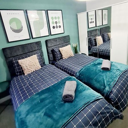Apartament Bright 3Br Walking Distance To Town - Free Parking Glasgow Zewnętrze zdjęcie