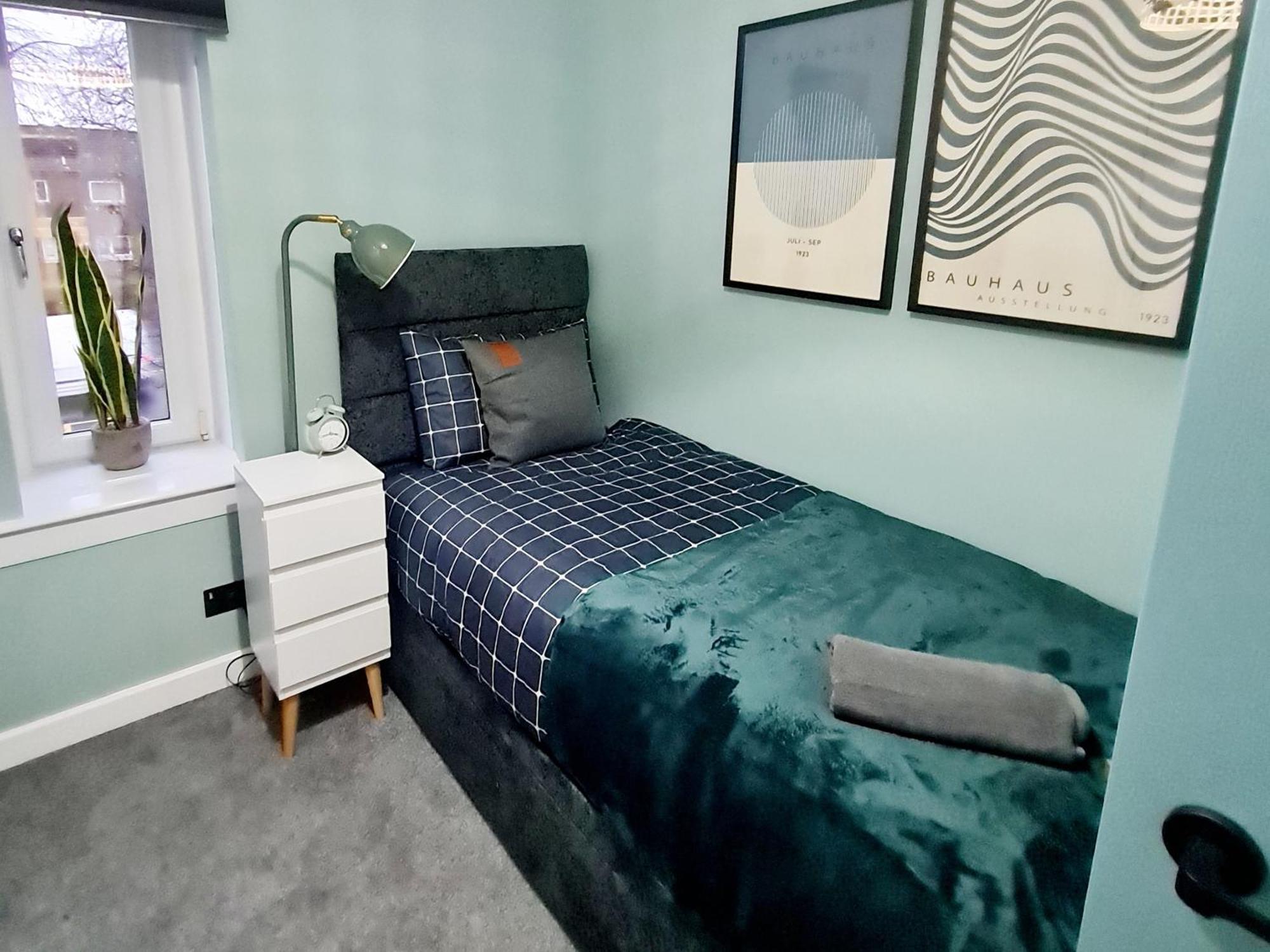 Apartament Bright 3Br Walking Distance To Town - Free Parking Glasgow Zewnętrze zdjęcie